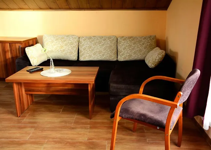 Pod Wydma Pokoje Goscinne *