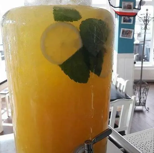 Bed & Breakfast Pod Wydma Pokoje Goscinne Mielno (Koszalin)