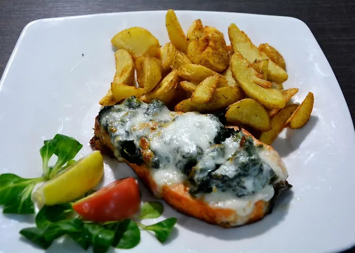 Pod Wydma Pokoje Goscinne *